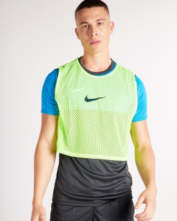 nike training bib 17