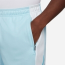 Short STRIKE hellblau L