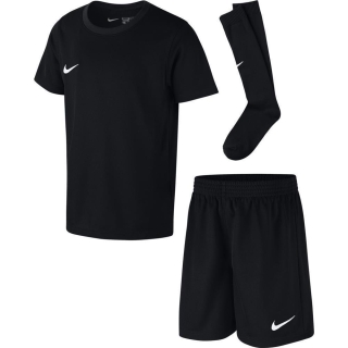 black nike kit